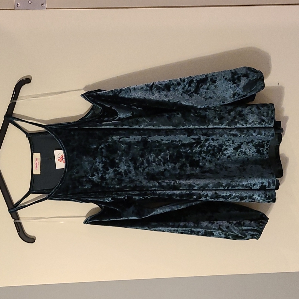 Velvet open shoulder top